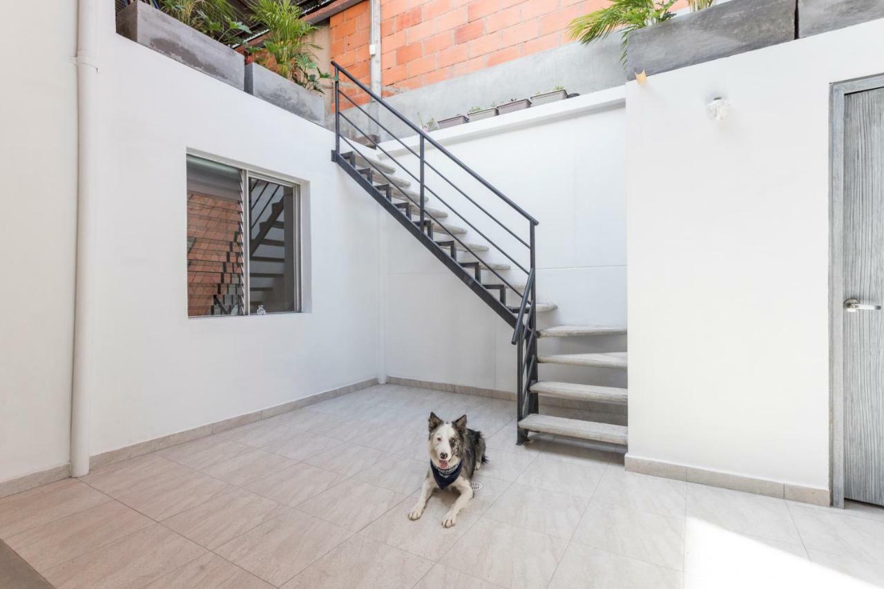 بيت شباب Gaston Coliving ميديلين المظهر الخارجي الصورة
